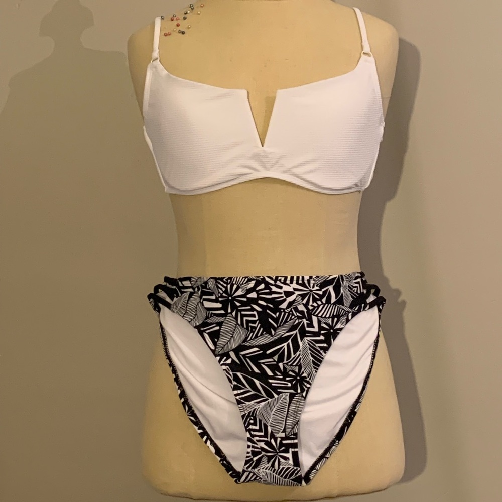 White V-Neck Bikini Top